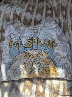 Def Leppard Band Oversized Pullover